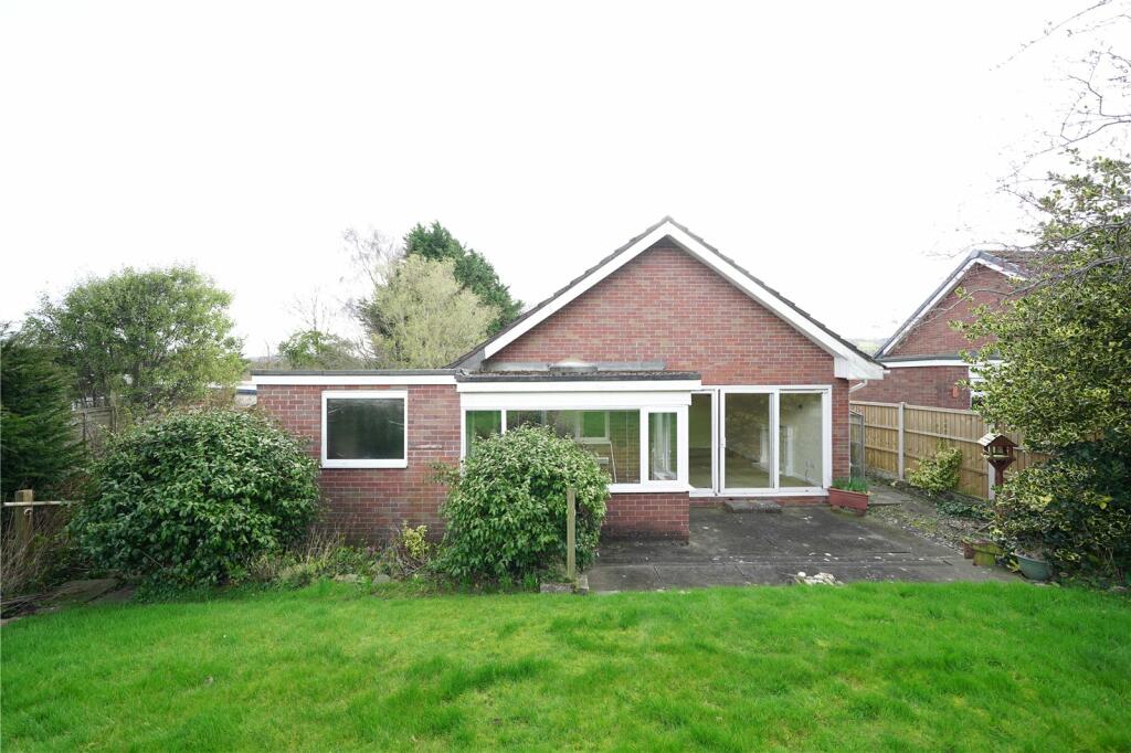 2 bedroom bungalow for sale in Mill Stream, Worthen, Shrewsbury