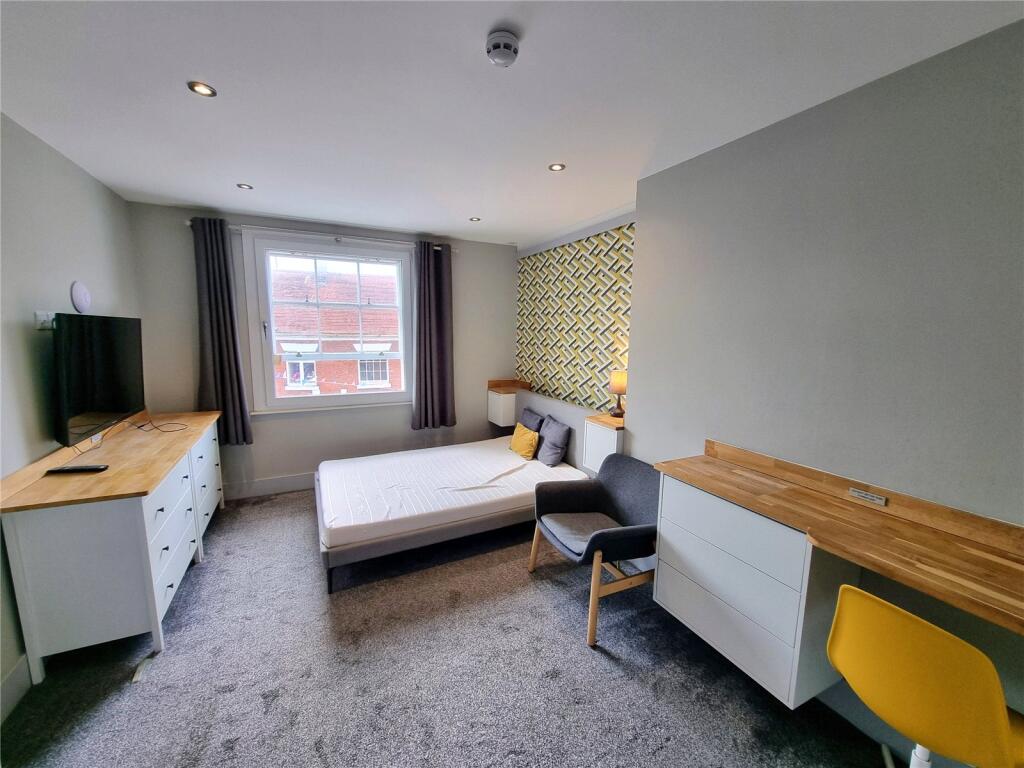 Main image of property: Market Square, Wellington, Telford, Shropshire, TF1