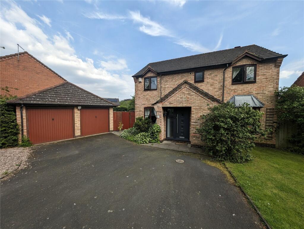 4 bedroom detached house for sale in Tadorna Drive, Stirchley, Telford