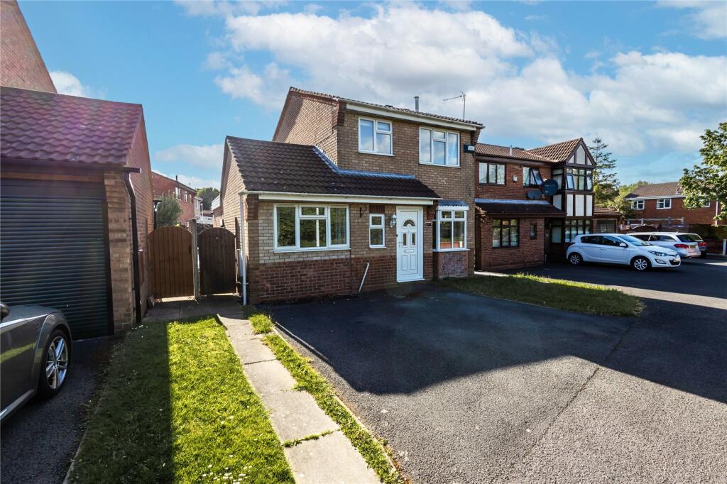 3 bedroom detached house for sale in Lower Wood, The Rock, Telford