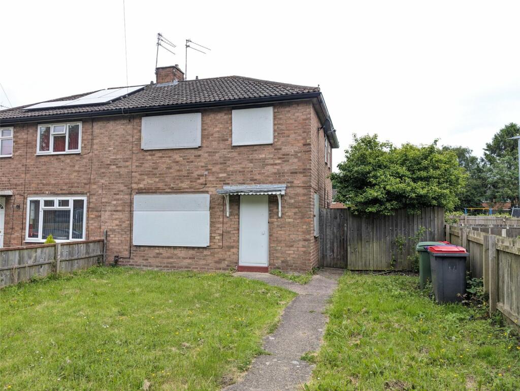 3 bedroom semidetached house for sale in Third Avenue, Ketley Bank