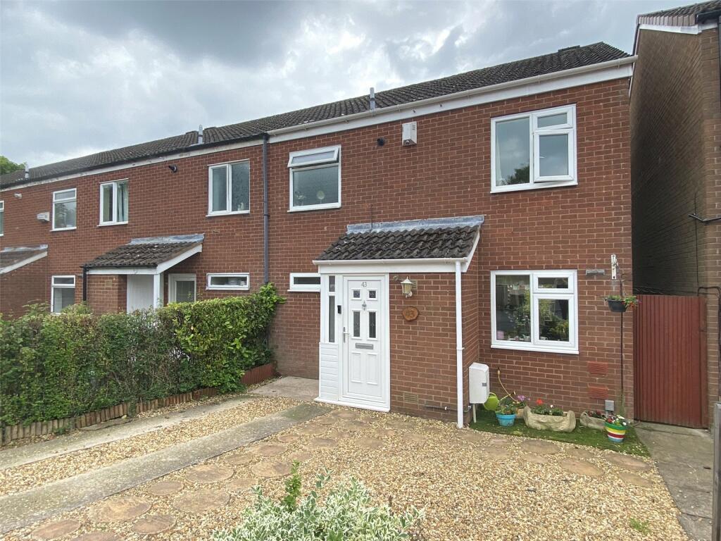 3 bedroom end of terrace house for sale in Catherton, Stirchley