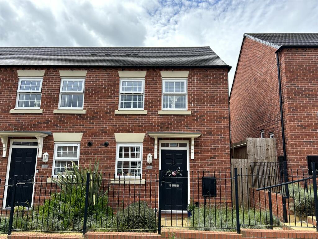 2 bedroom end of terrace house for sale in Jackson Drive, Doseley