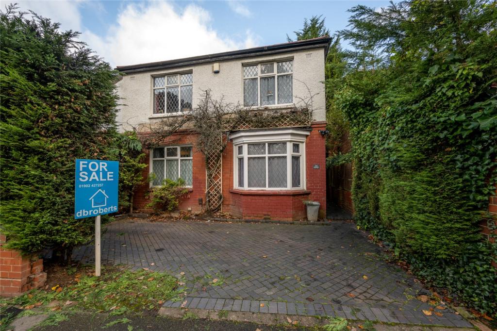 3 bedroom detached house for sale in Park Road East, West Park