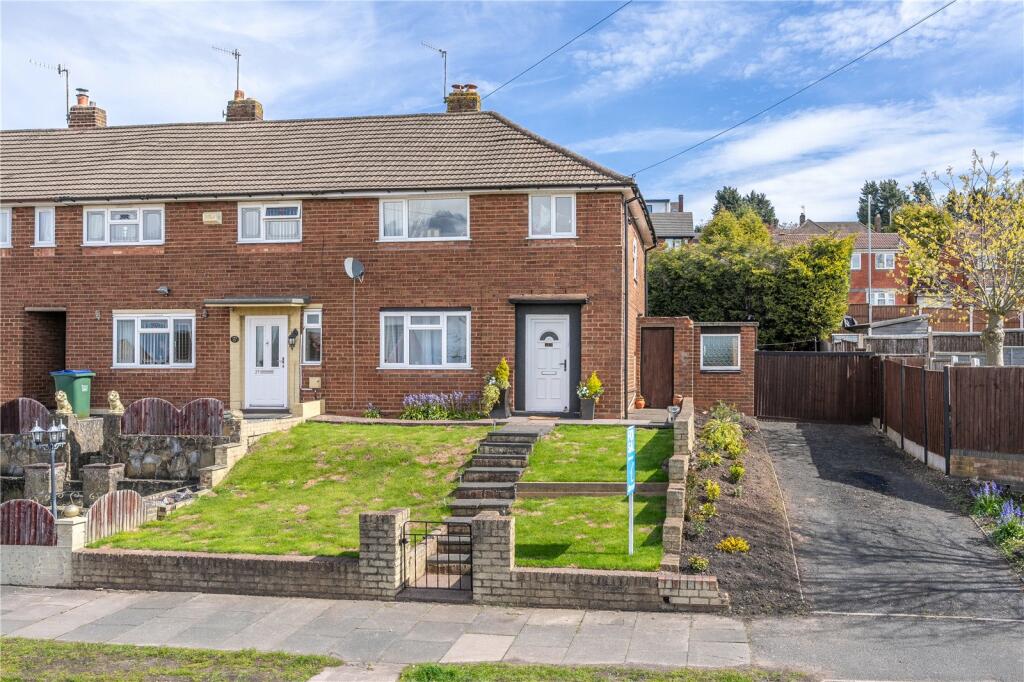 3 bedroom semidetached house for sale in Sheepfold Close, Rowley Regis