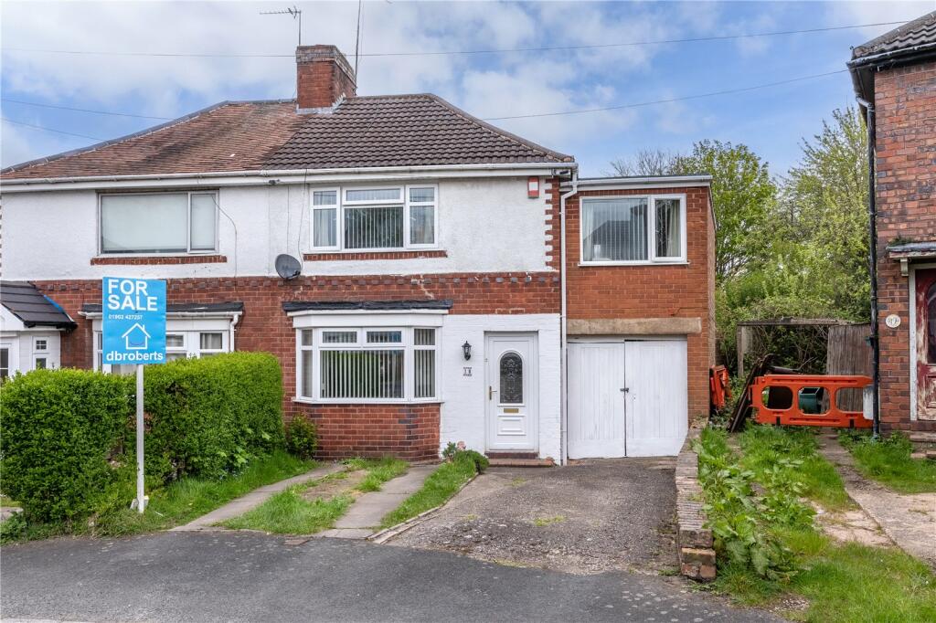 3 bedroom semidetached house for sale in Orton Grove, Penn