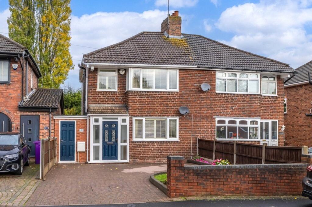 Main image of property: Butts Road, Penn, Wolverhampton, West Midlands, WV4