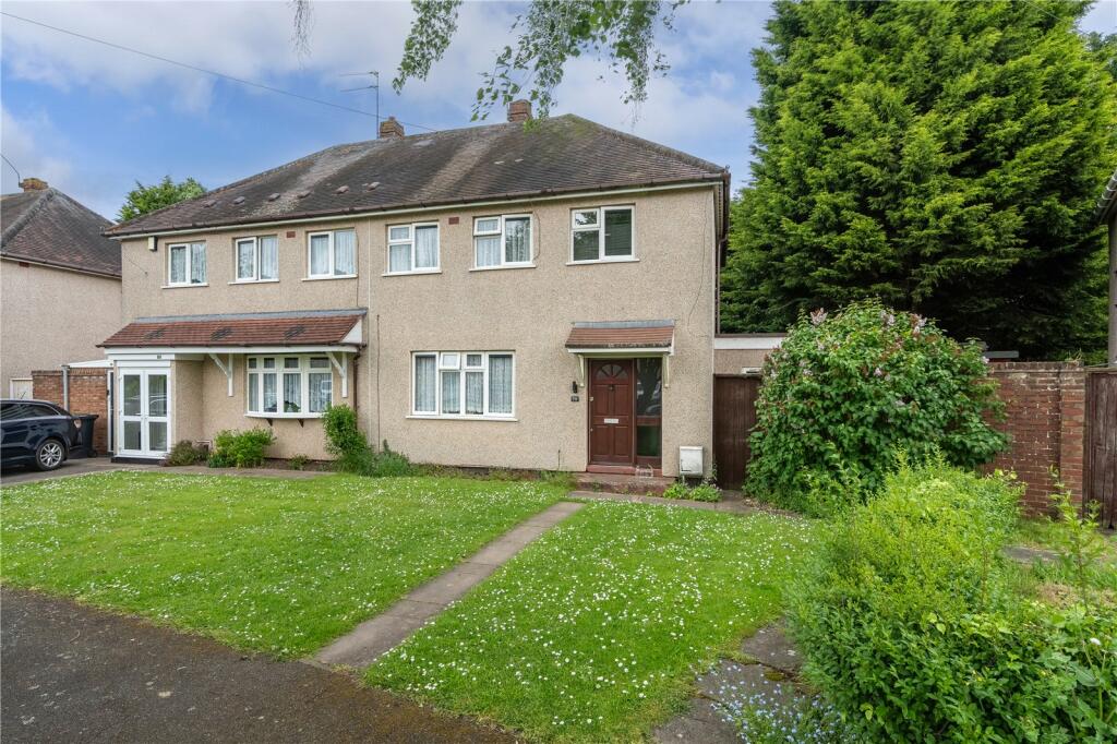 3 bedroom semidetached house for sale in Sandon Road, Fordhouses