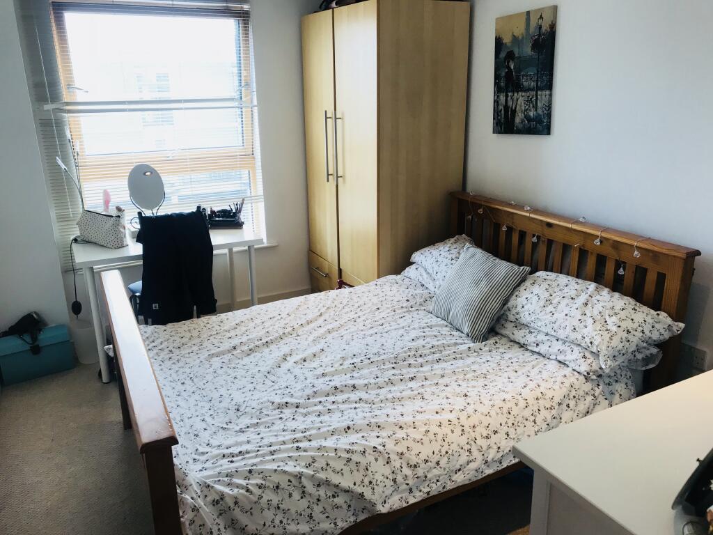 Apartment to rent on Mackenzie House, Chadwick Street, Leeds City Centre