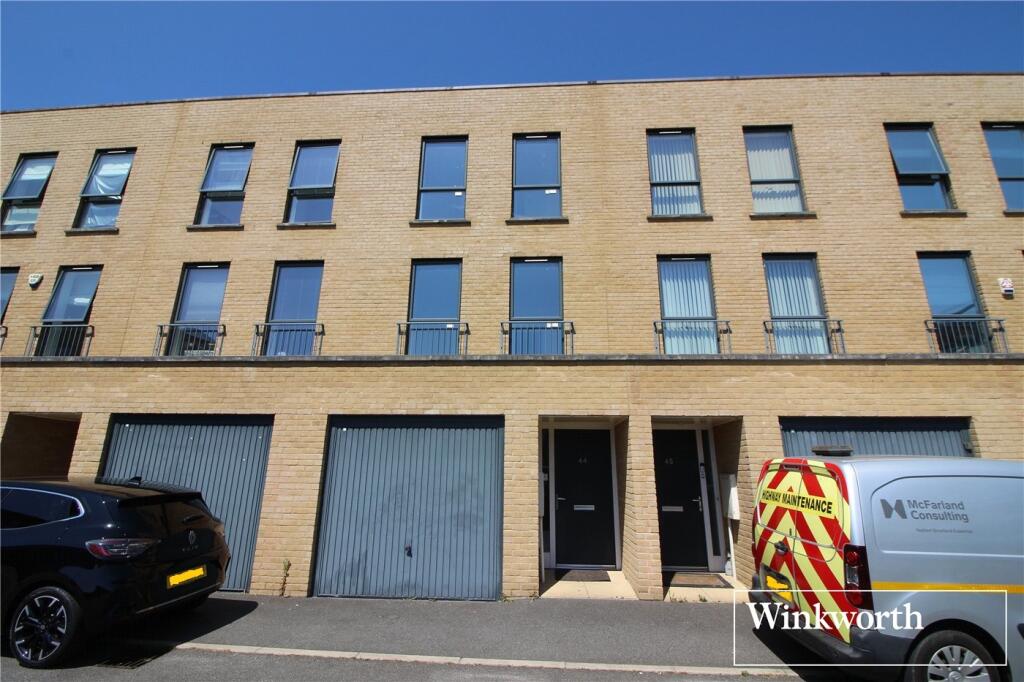 Main image of property: Horizon Place, Studio Way, Borehamwood, Hertfordshire, WD6