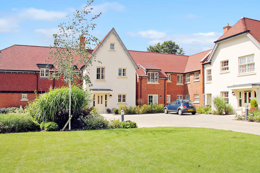 1 bedroom retirement property for sale in Wickham, Hampshire, PO17
