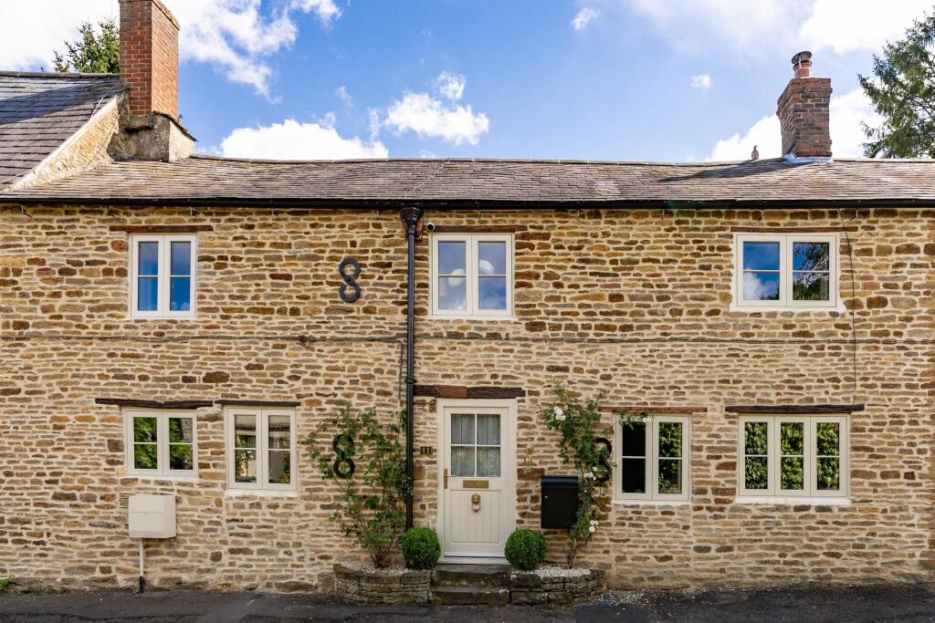 Main image of property: Red Lion Street, Kings Sutton, Banbury, OX17