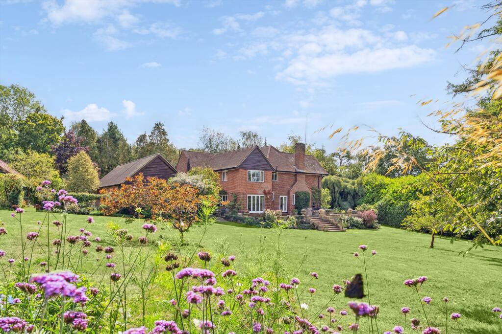 Main image of property: Lincombe Lane, Boars Hill, Oxford, Oxfordshire, OX1
