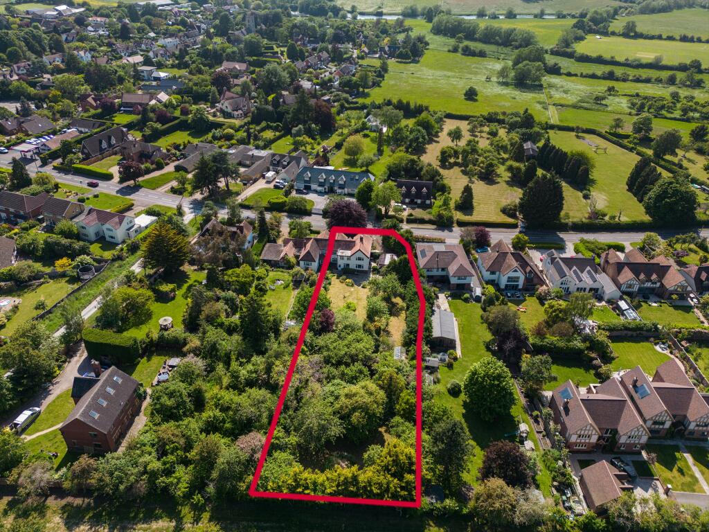 Main image of property: Binton Road, Welford-on- Avon, Warwickshire, CV37