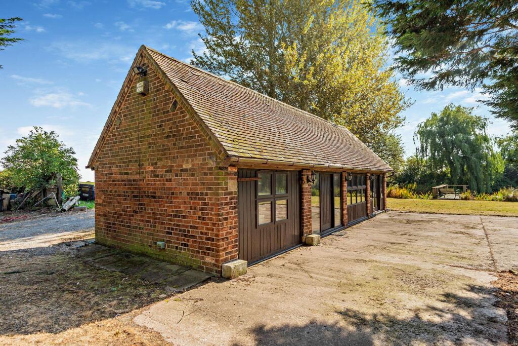 Additional property image - Breach Oak Lane, Corley, Coventry, Warwickshire, CV7