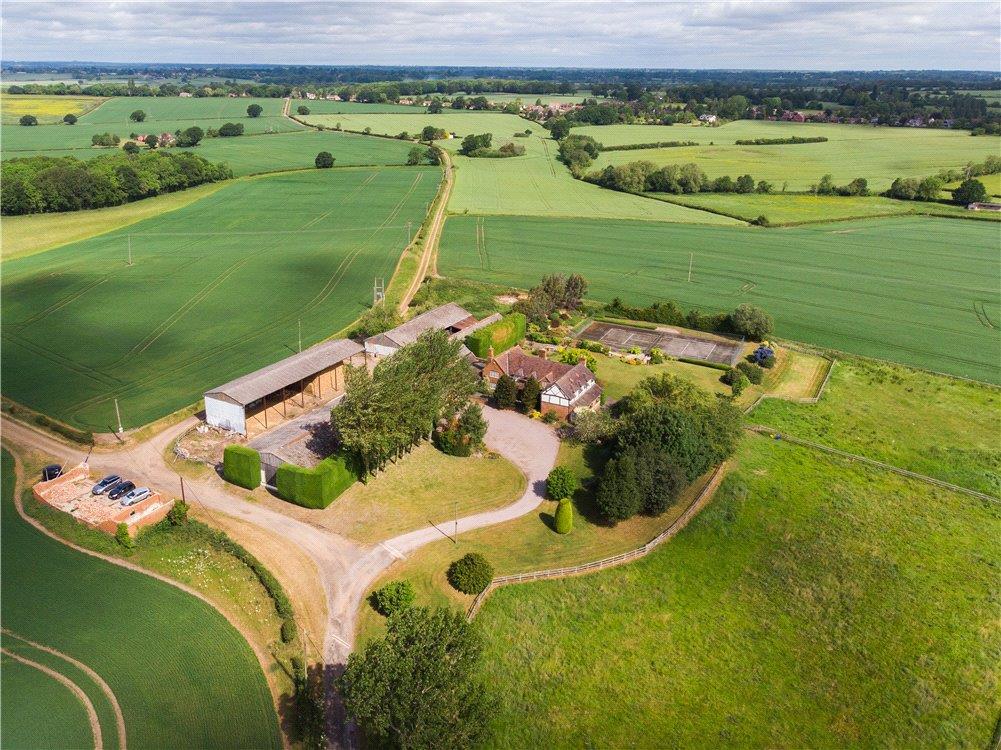 5 bedroom detached house for sale in Snitterfield Lane, Norton Lindsey