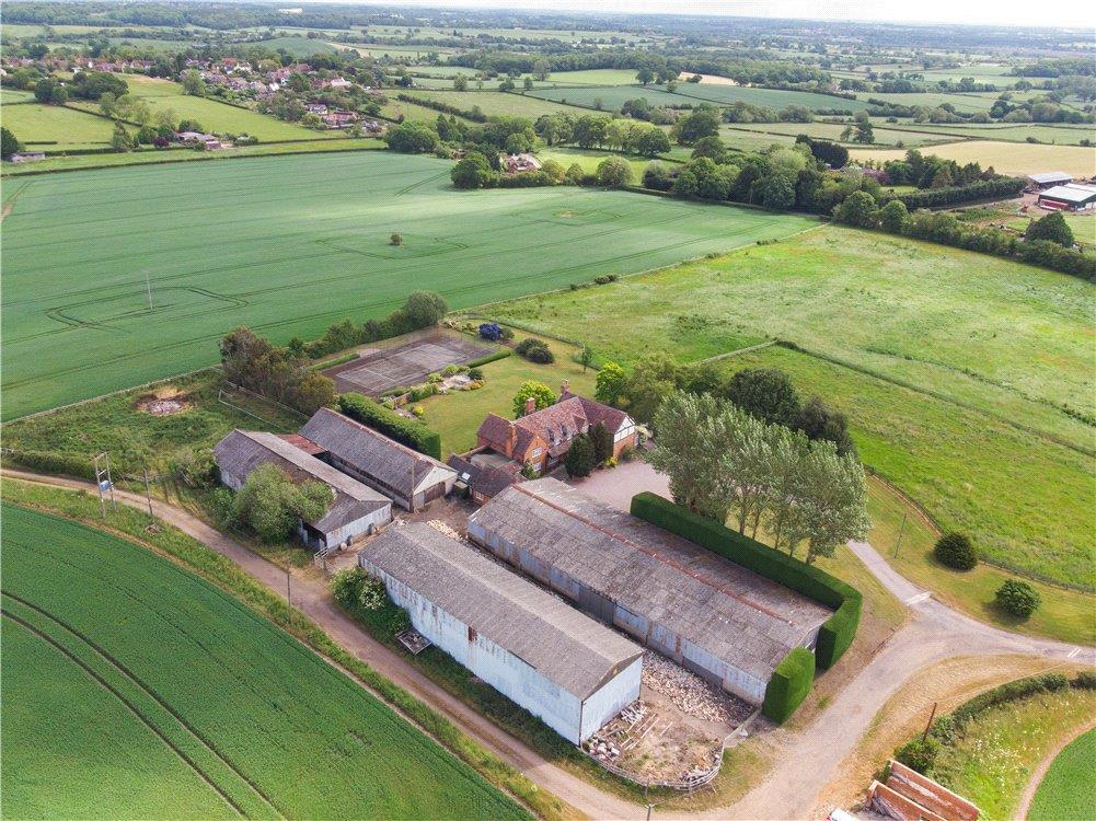 5 bedroom detached house for sale in Snitterfield Lane, Norton Lindsey