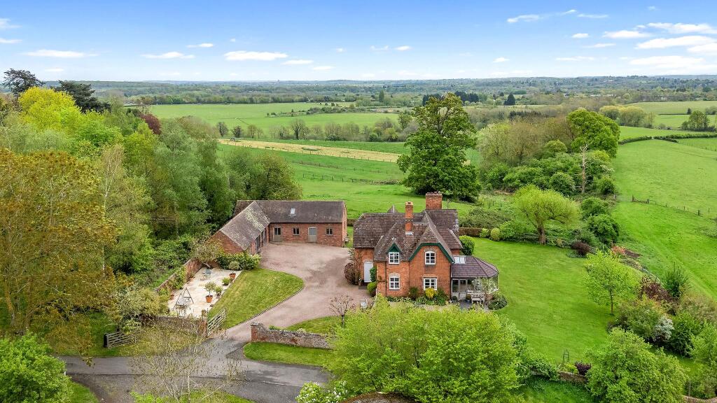 Main image of property: Sinton Green, Hallow, Worcester, Worcestershire, WR2