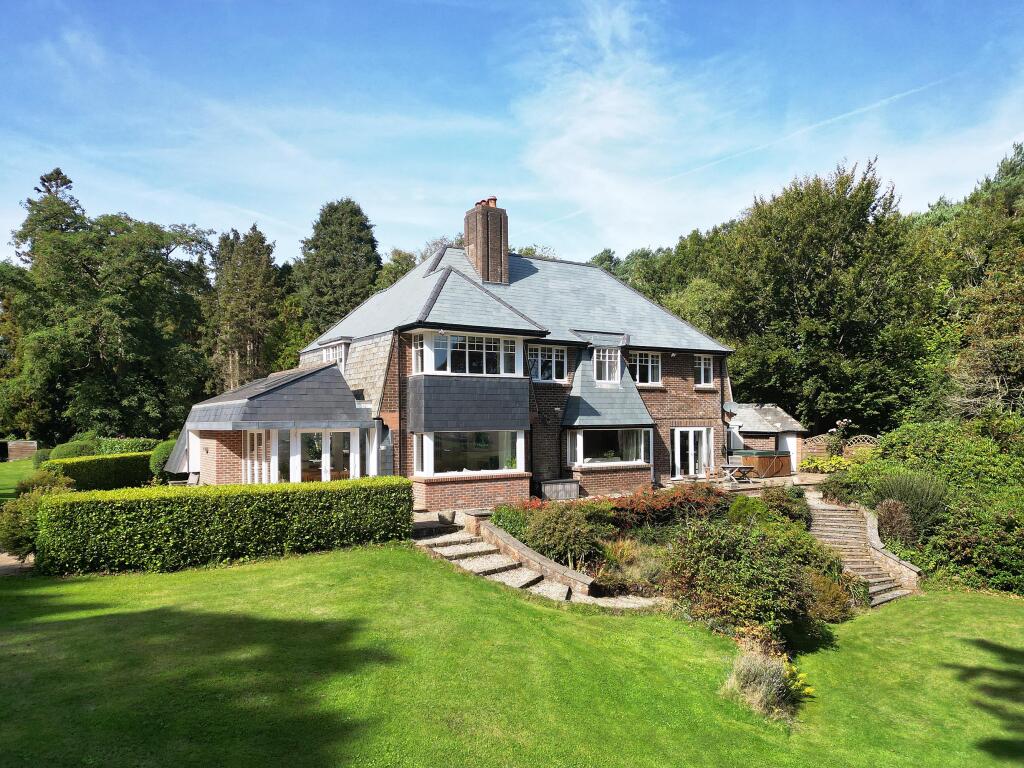 Main image of property: Castle Lane, Budleigh Salterton, Exeter, EX9