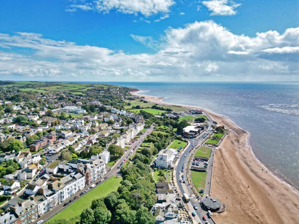 Main image of property: Exmouth, EX8