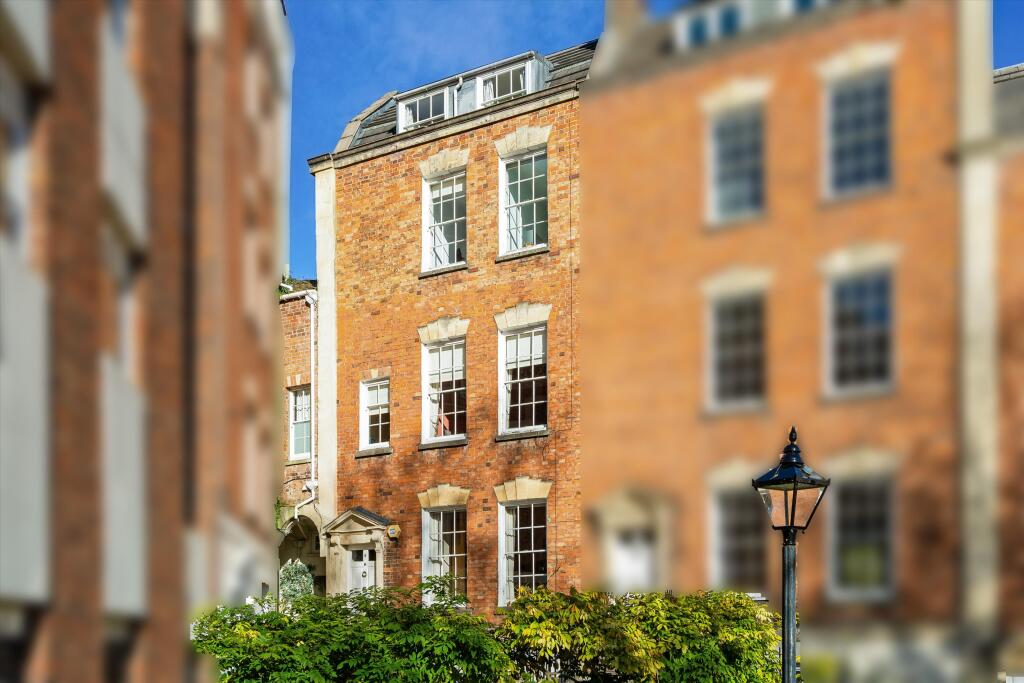 Main image of property: Hope Square, Bristol, BS8