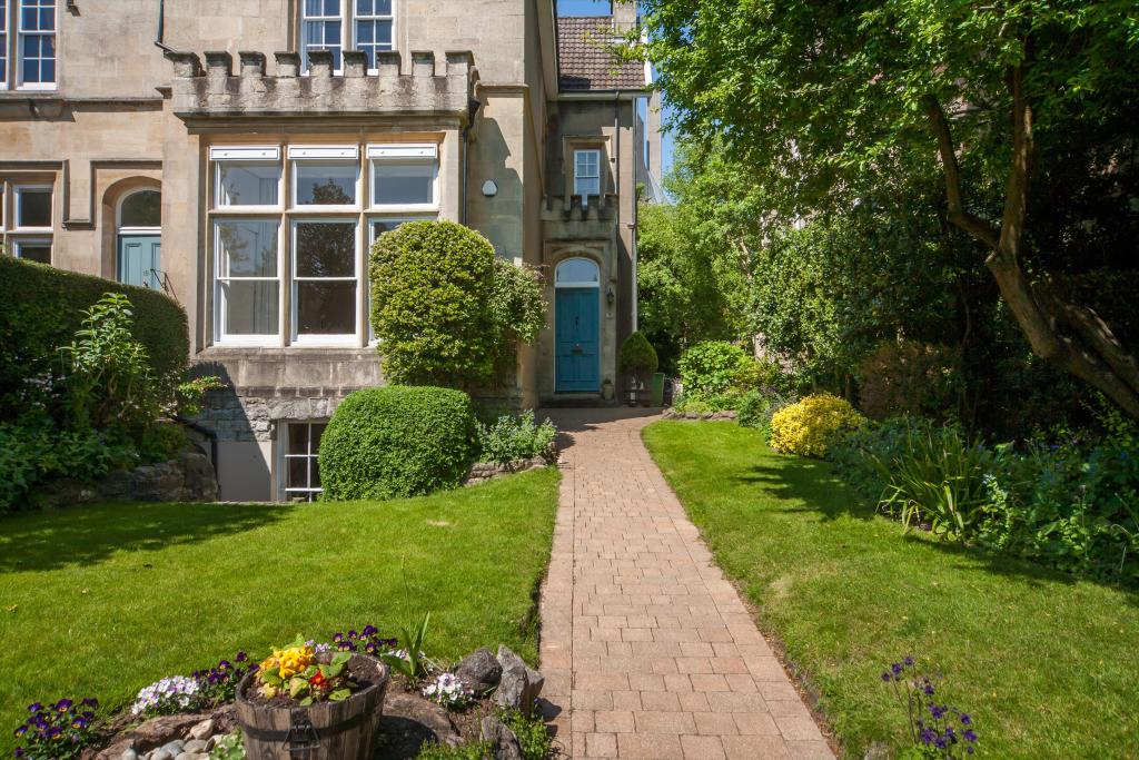6 bedroom town house for sale in Clifton Park, Clifton, Bristol, BS8