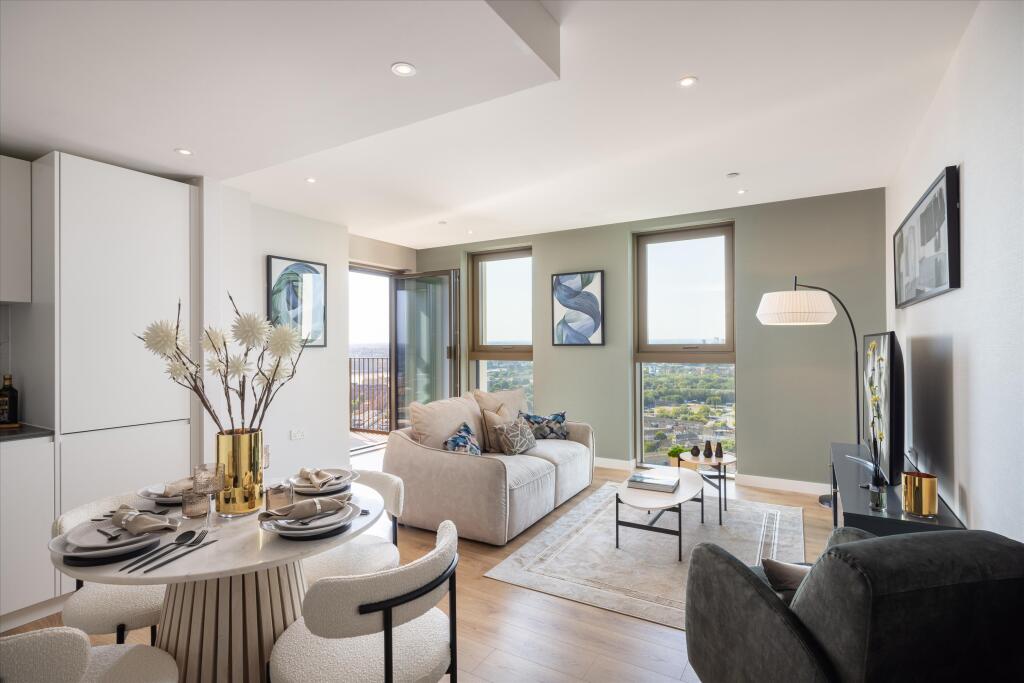 Main image of property: One Thames Quay, Marsh Wall, London, E14
