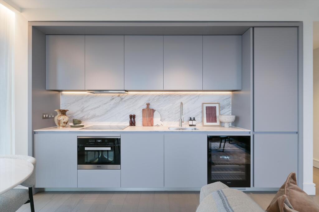 Main image of property: One Bishopsgate Plaza, 150 Bishopsgate, City Of London, EC3A