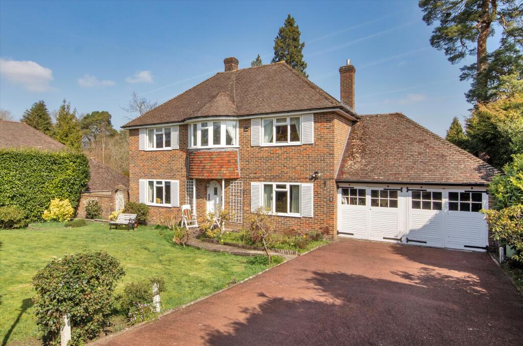 Main image of property: Manor Close, Tunbridge Wells, Kent, TN4