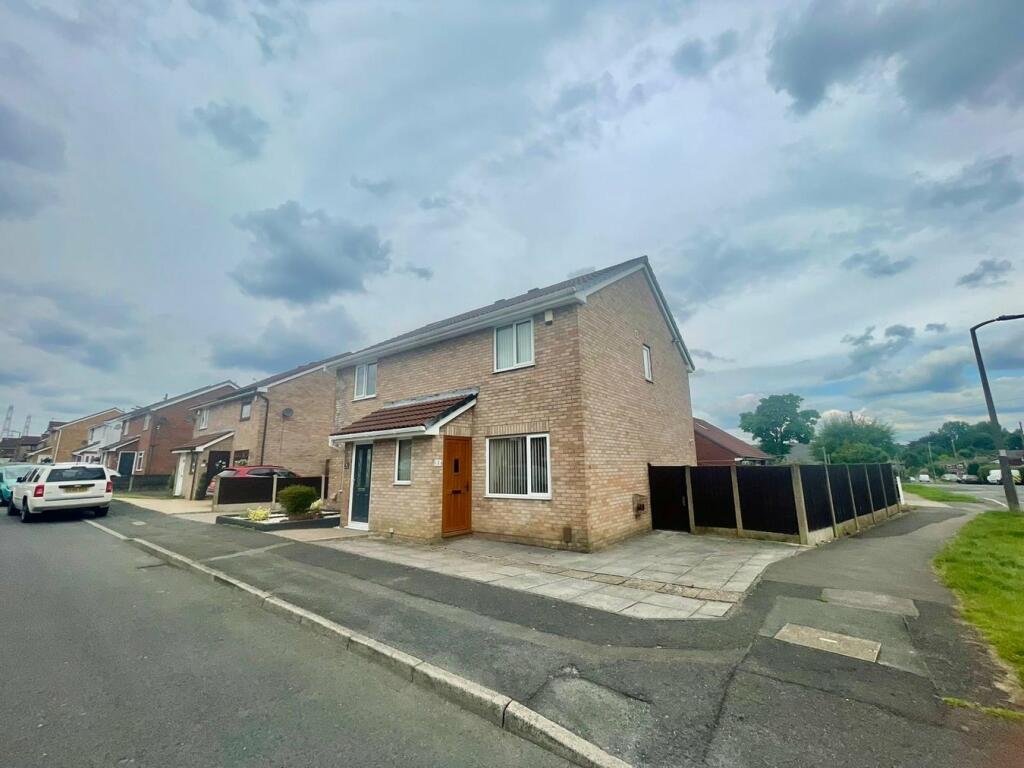 Main image of property: Plymouth Grove, Radcliffe, Manchester, M26
