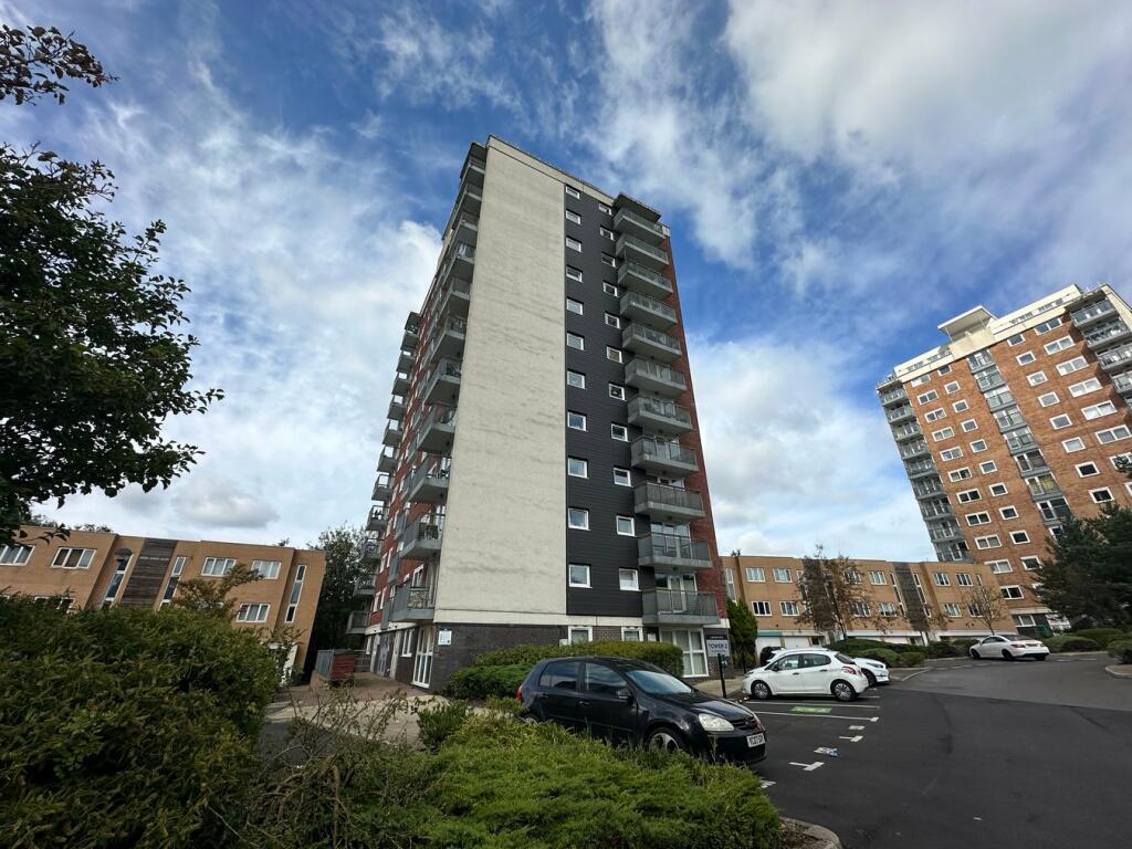 Main image of property: Lakeside Rise, Manchester, M9