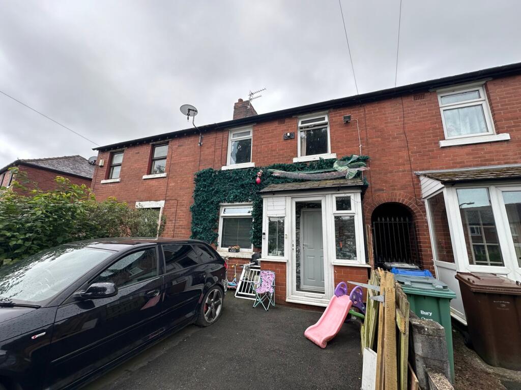 Main image of property: Polefield Circle, Prestwich, Manchester, M25
