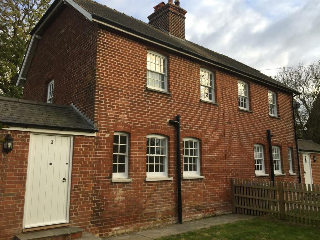 House for rent in 3 North Court Farm Cottages, Stourmouth, Canterbury, CT3