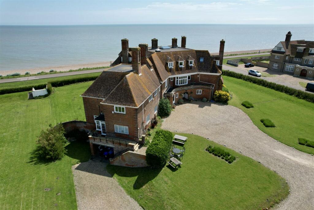 Additional property image - Princes Drive, Sandwich Bay, Sandwich