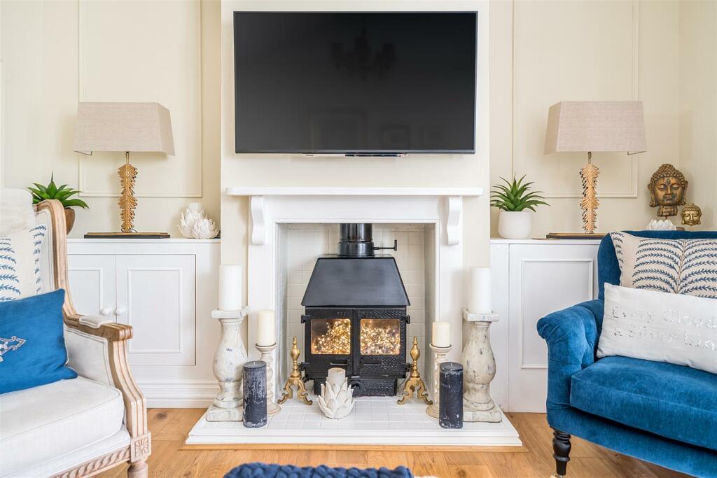 Additional property image - Upper Strand Street, Sandwich,