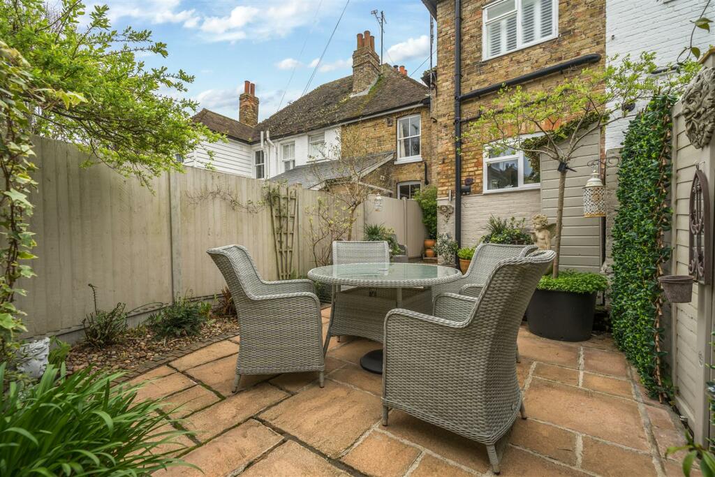 Additional property image - Upper Strand Street, Sandwich,