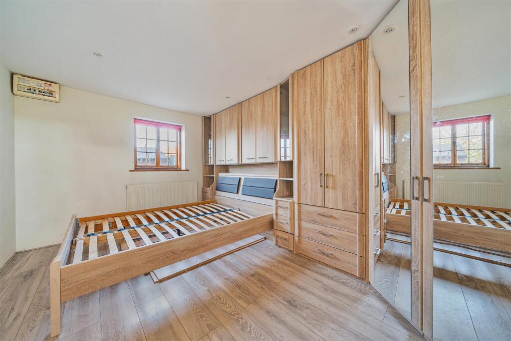 Additional property image - Dambridge Farm Road, Wingham