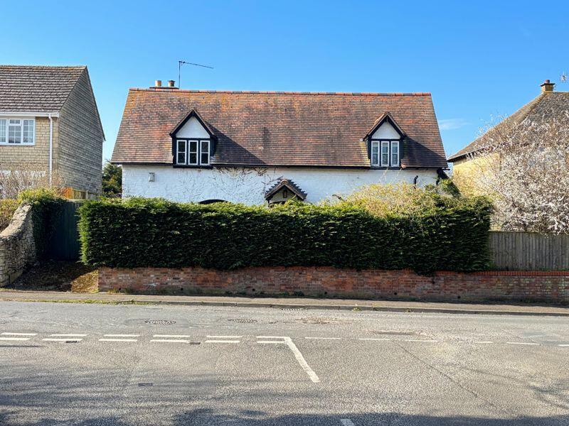 Main image of property: Vicarage Lane, Brockworth, Gloucester