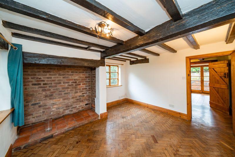 3 bedroom semidetached house for sale in Vine Lane, Clent, DY9