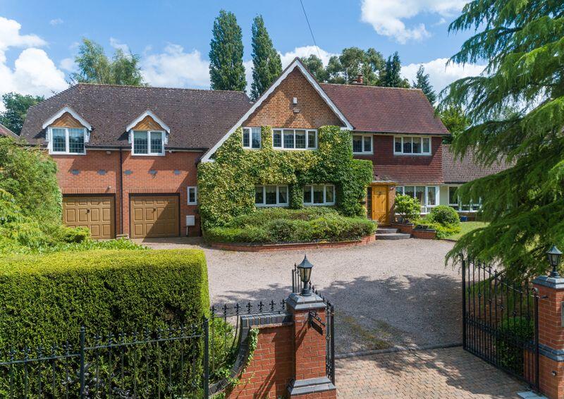 Main image of property: Worcester Road, Hackmans Gate