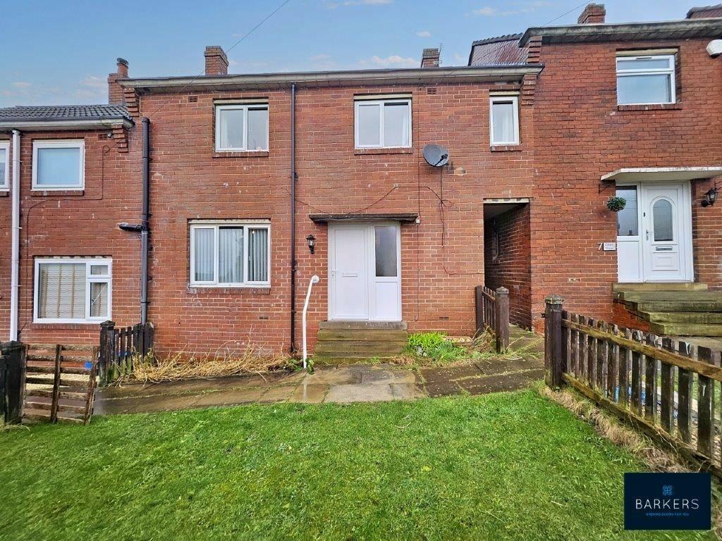 3 bedroom town house for sale in Dean View, Birstall, Batley, WF17