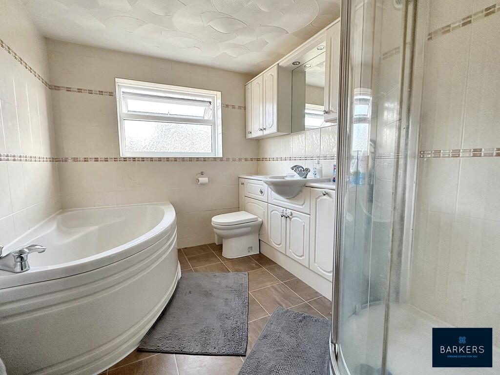 Additional property image - Birkenshaw Lane, Birkenshaw, Bradford