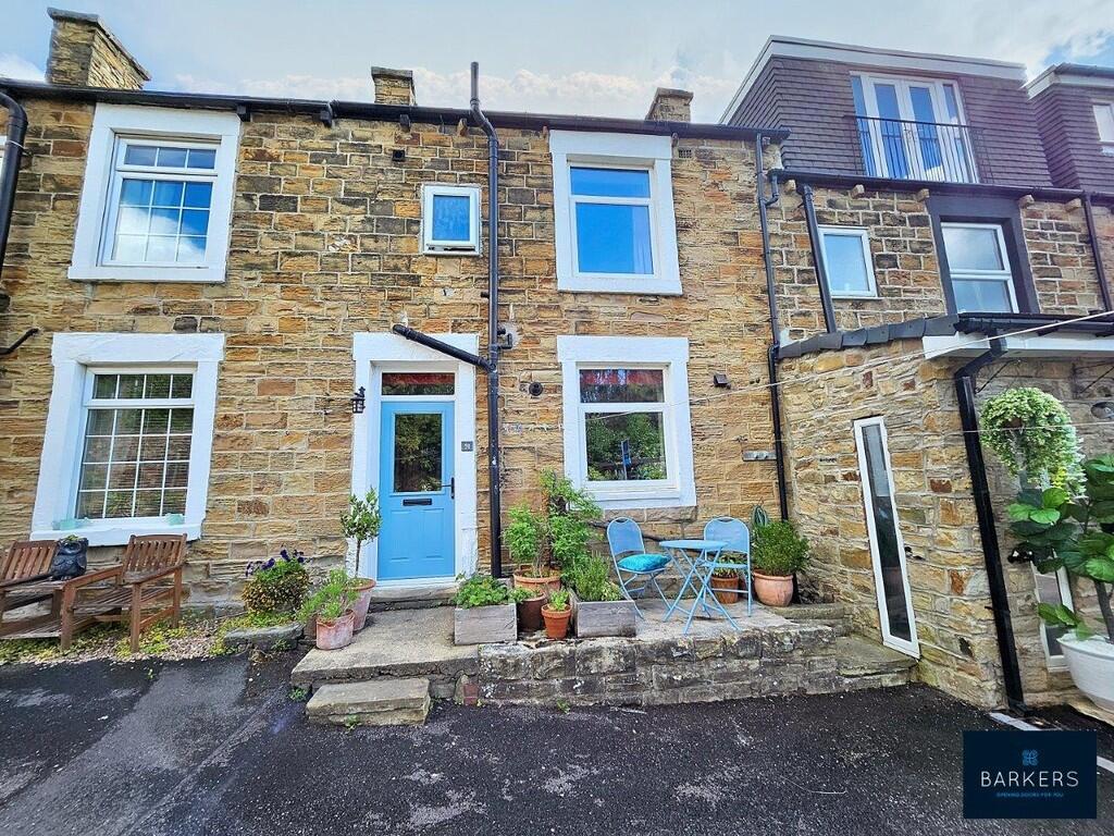 Main image of property: Manns Buildings, Birstall, Batley