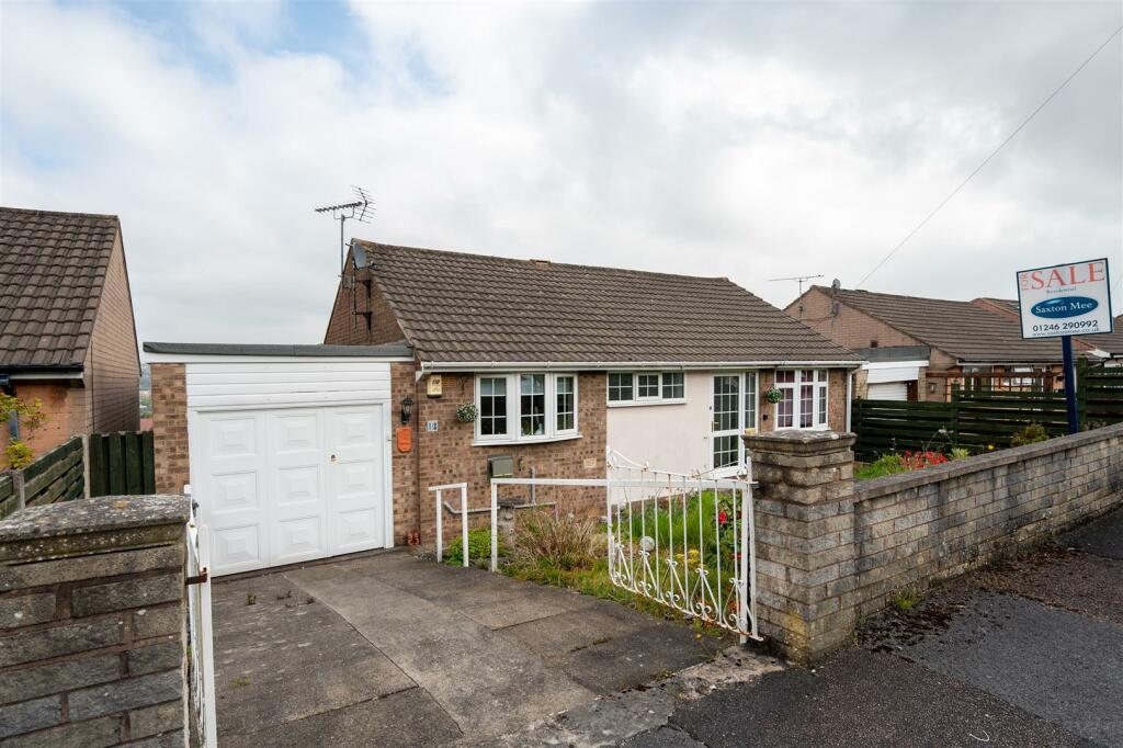 2 bedroom detached bungalow for sale in Caernarvon Road, Dronfield, S18
