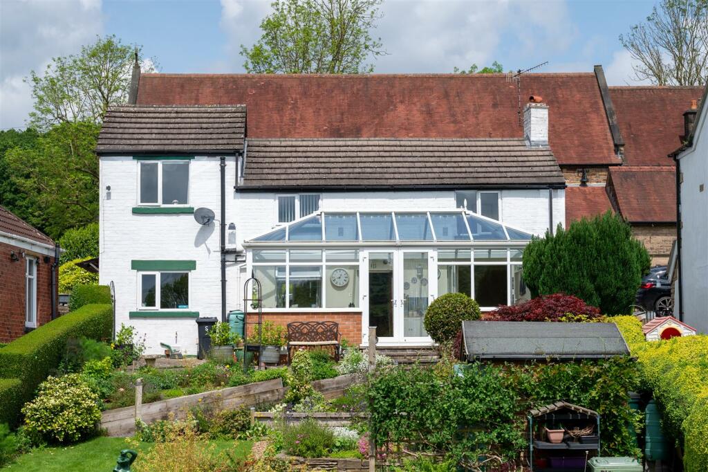 2 bedroom cottage for sale in Crow Lane, Unstone, Dronfield, S18