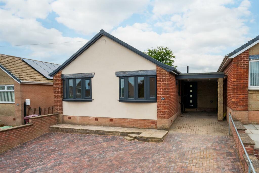 2 bedroom detached bungalow for sale in Shakespeare Crescent, Dronfield, S18