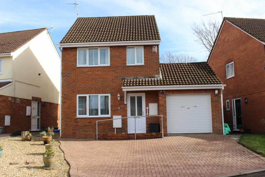 3 bedroom detached house for sale in Church Meadow, Boverton, Llantwit