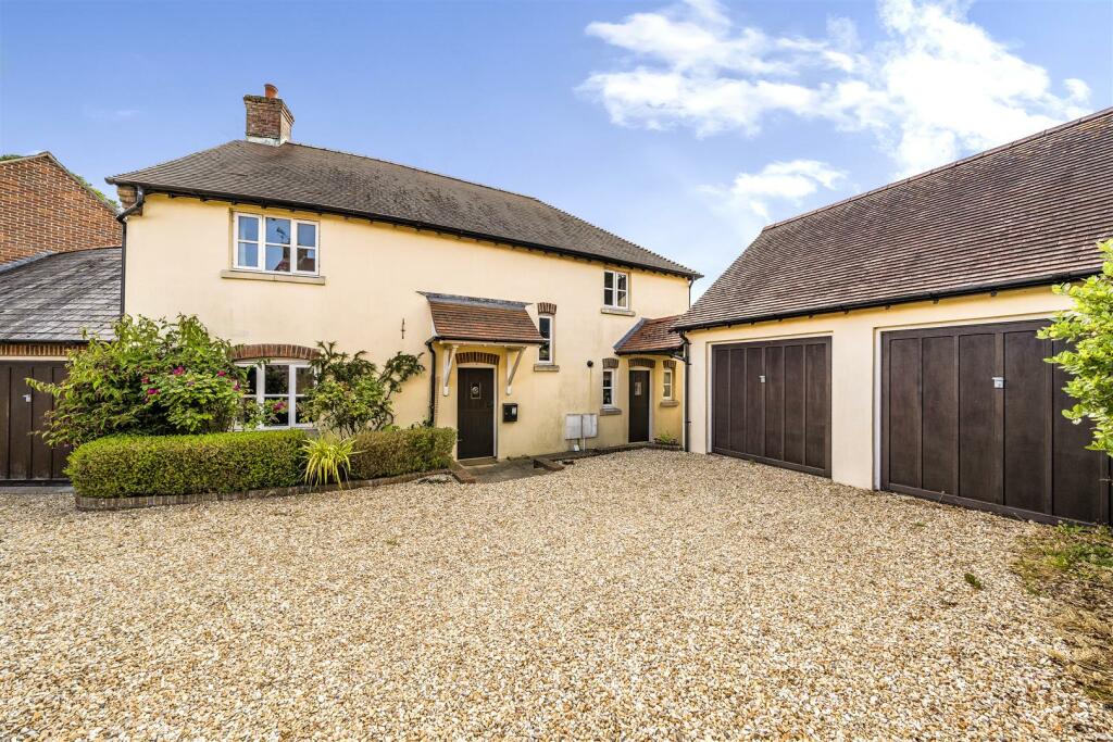 4 bedroom house for sale in Ridgeway Lane, Child Okeford, Blandford, DT11
