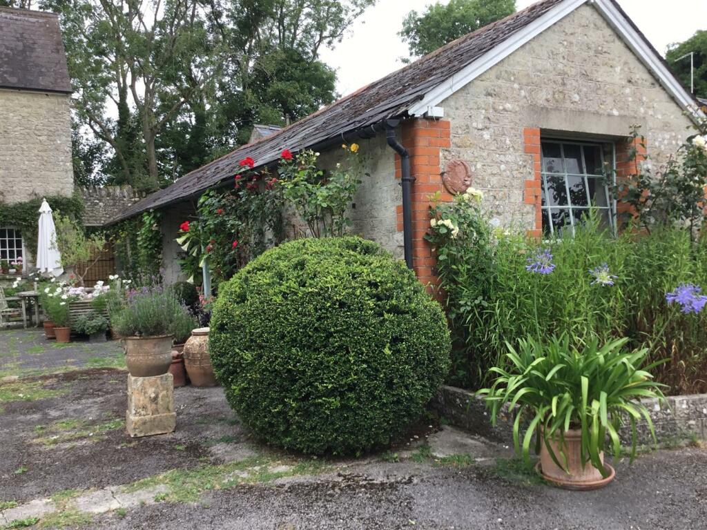 Additional property image - Manor Road, Mere