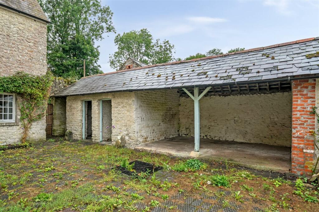 Additional property image - Manor Road, Mere